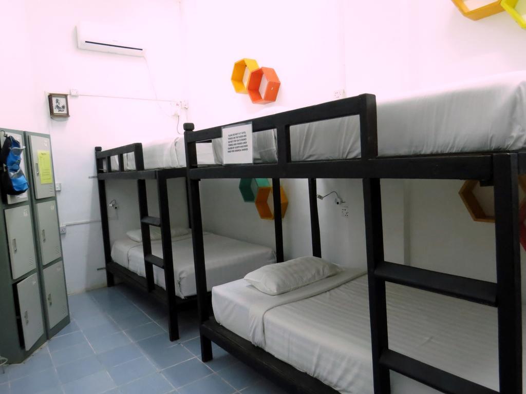 Agga Guest House Yangon Room photo